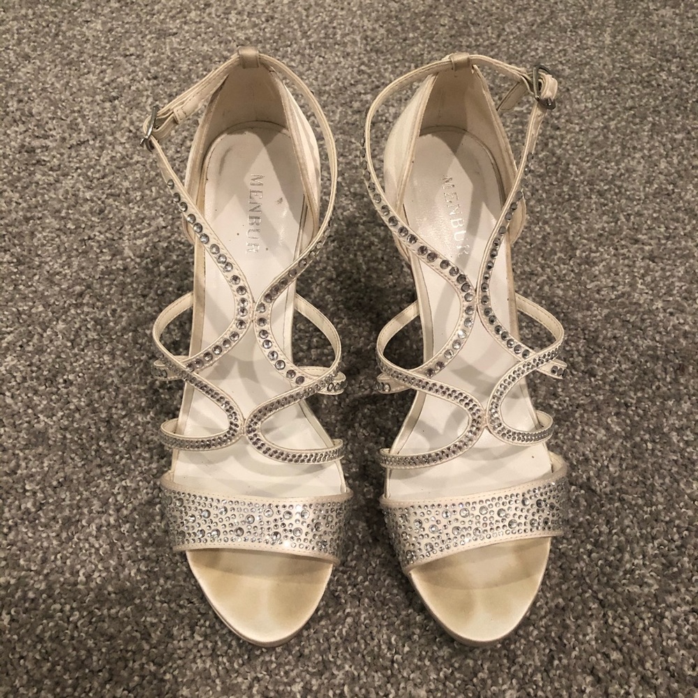 Menbur High Heels